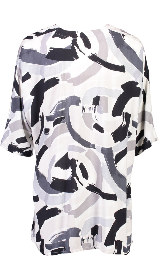 Back view Robe-jacket with grey, black, off-white gestural print, Citizen Women
